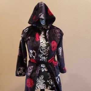 Nwot Boys Robe & Slipper Set